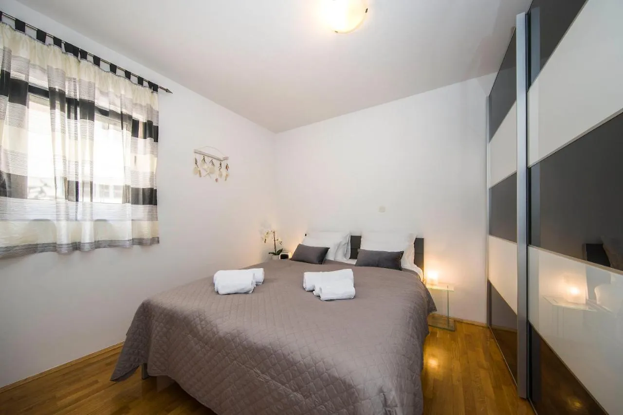 Apartment Summer Dreams Split 0*,  Kroatien